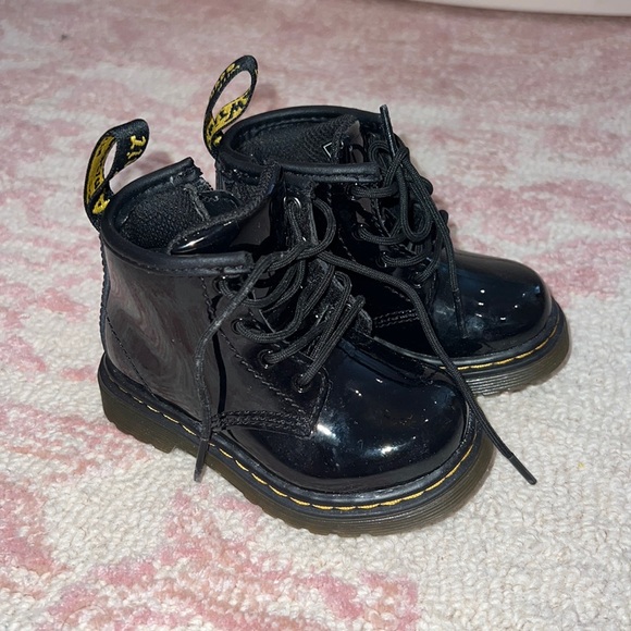 Dr. Martens Other - Dr. Marten’s Toddler Boot Size 5